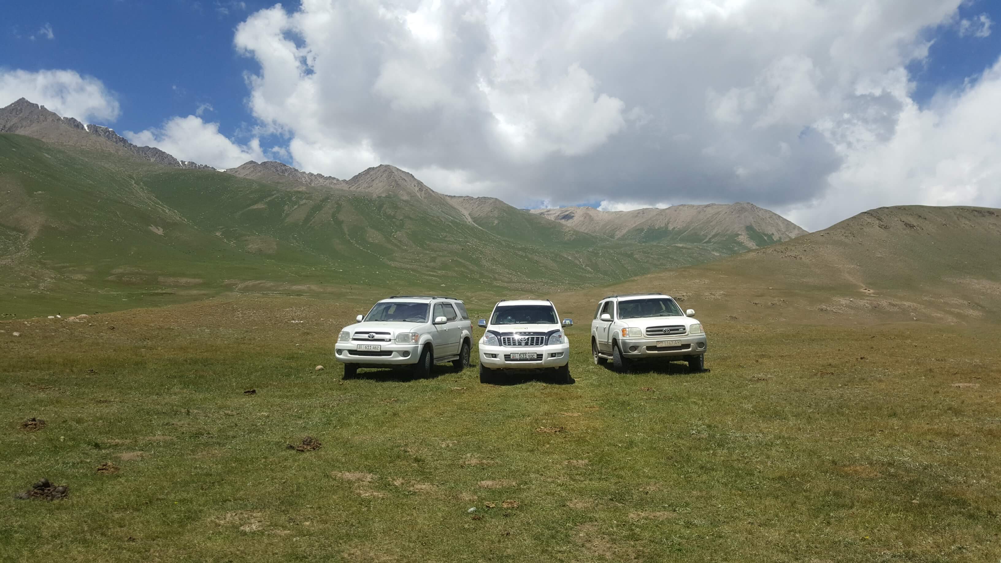 טיול ג'יפים בקירגיסטן